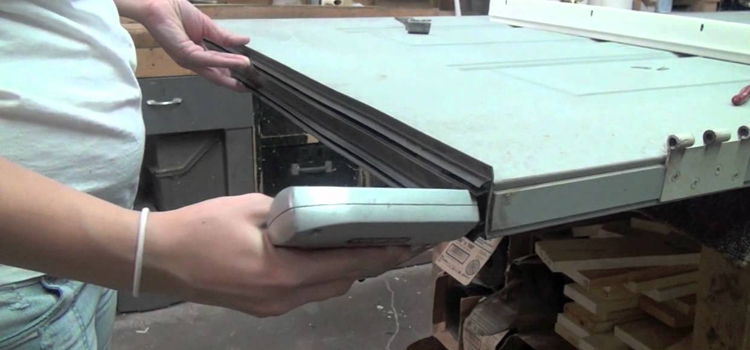 damaged steel door repair Oak Hills