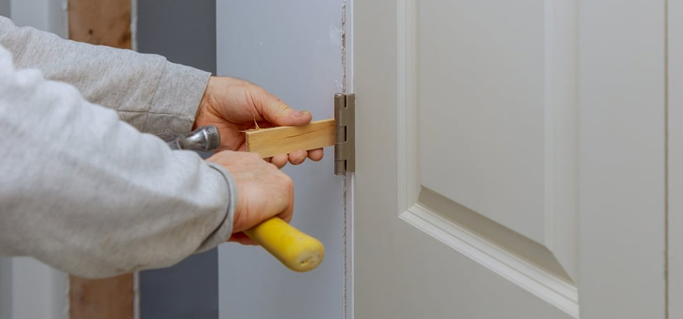 fiberglass entry door repair in Oak Hills